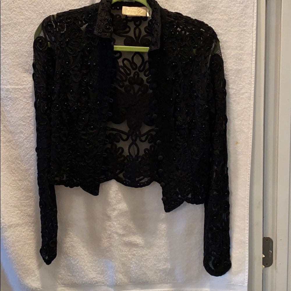 Lace short jacket